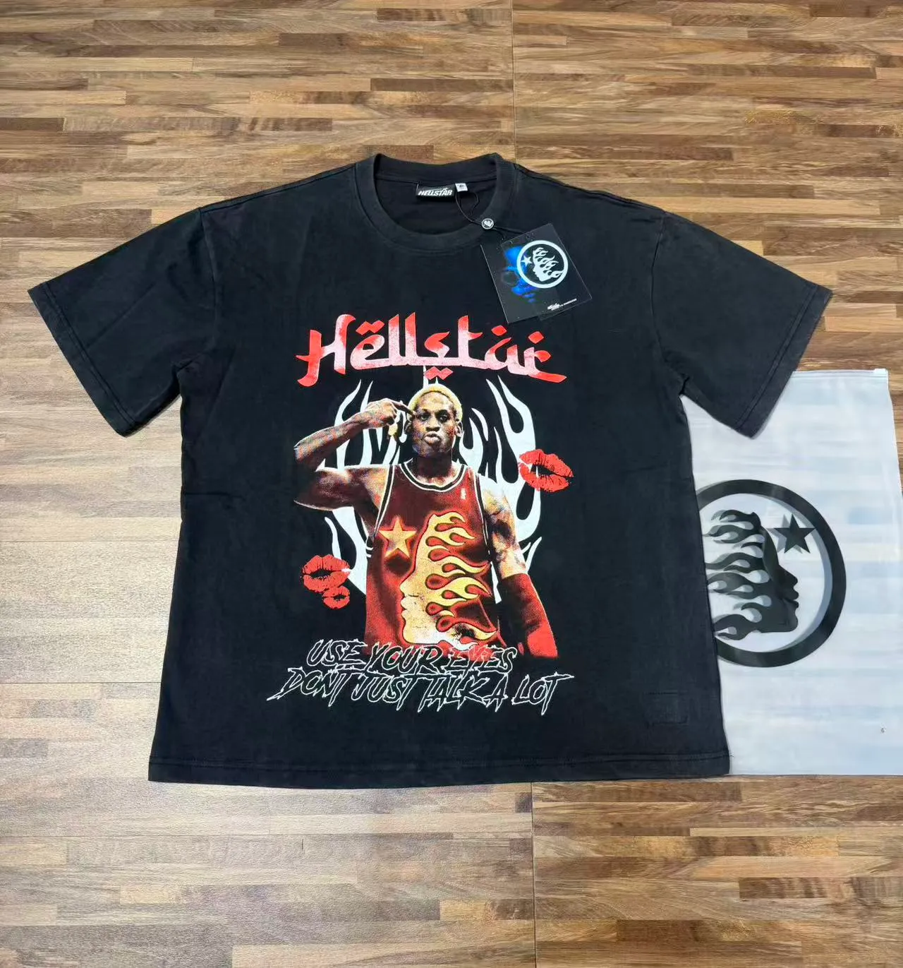 962# Black ｜ P62 In Stock Hellstar T （fabric):32 250 Sizes（size）：S-M- L- X L （colour）： Black 👉